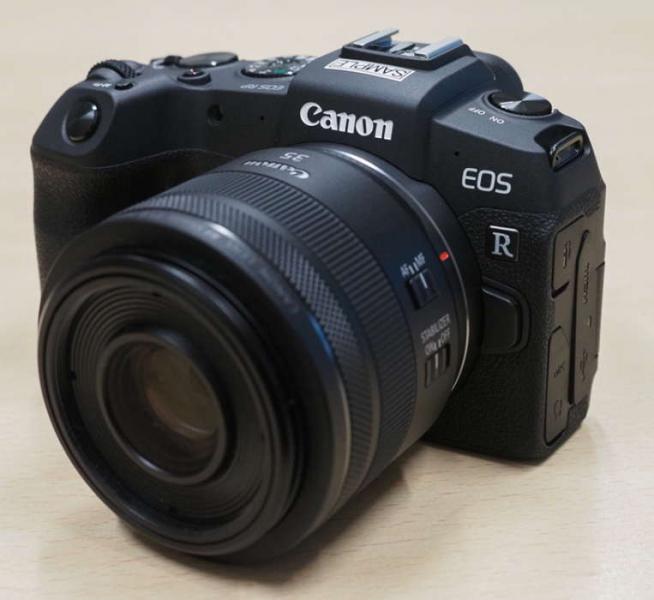 Первый взгляд на беззеркальную камеру Canon EOS RP